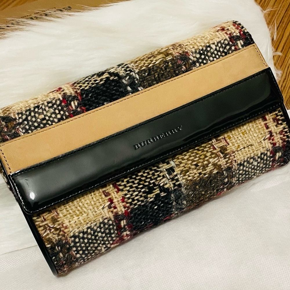 VINTAGE Burberry Tweed Crossbody Bag